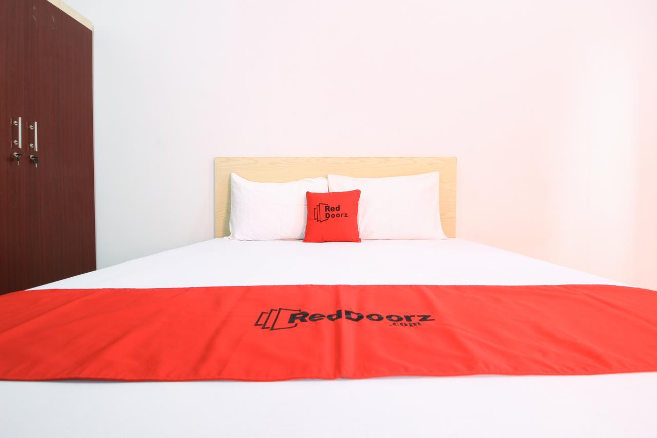 Reddoorz Plus Near Lippo Plaza Jogjakarta Yogyakarta Dış mekan fotoğraf