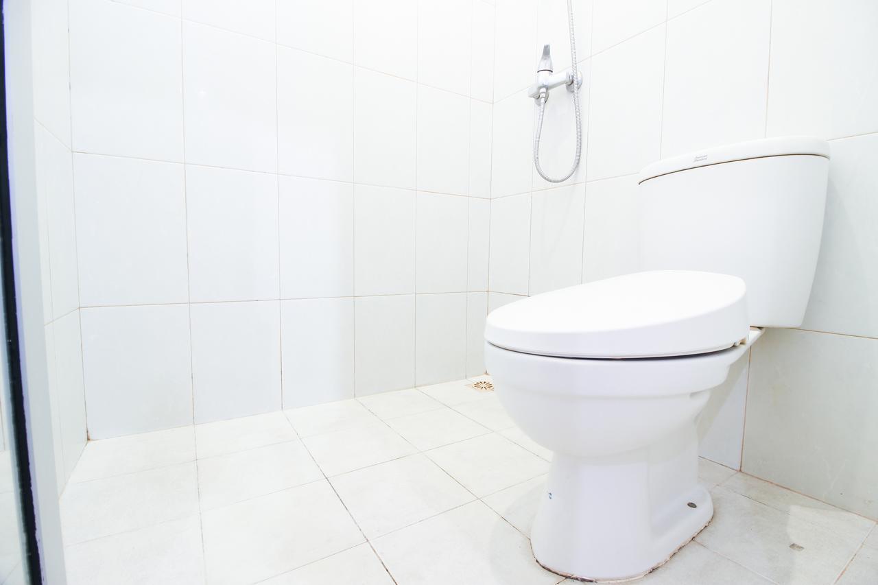 Reddoorz Plus Near Lippo Plaza Jogjakarta Yogyakarta Dış mekan fotoğraf